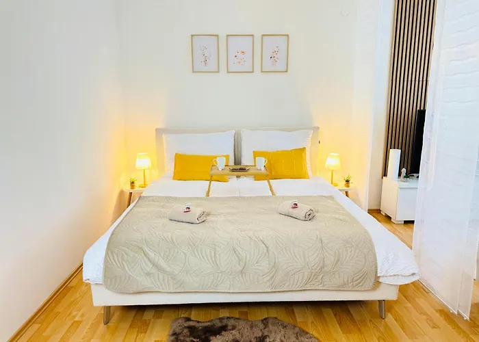 Katy's Cozy Corner Citycenter דירה *