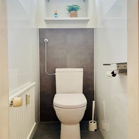 Katy's Cozy Corner Citycenter Apartman *