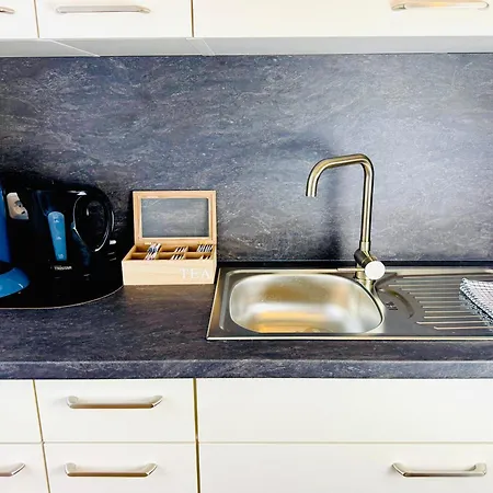 Katy's Cozy Corner Citycenter Apartman *